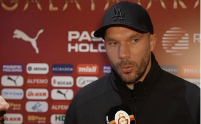 Podolski: 'Galatasaray sevgisini tatt���m i�in �ok mutluyum'