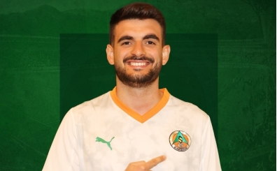 Alanyaspor, Fatih Aksoy ile 2 yıllığına devam!