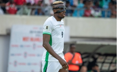 Nijerya'da sakatlk oku: Victor Osimhen!