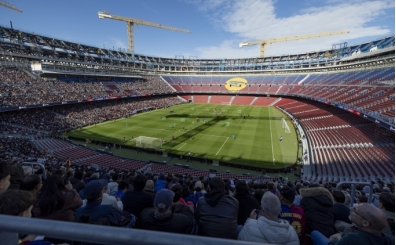 Barcelona, Camp Nou'ya dönüyor!