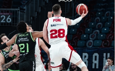 Baheehir Koleji'nden Merkezefendi'ye kar net galibiyet!