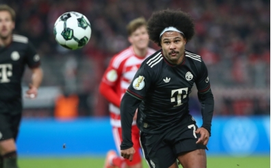 Serge Gnabry'den yeni szleme yant!