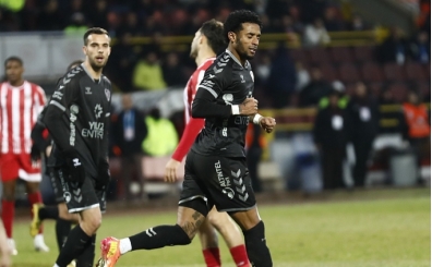 Kocaelispor'da Ryan Mendes belirsizliği!
