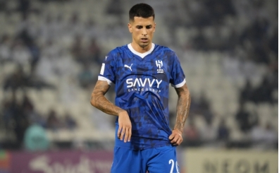 Fenerbahçe'den savunmaya sürpriz hamle! 145 M £ ödendi