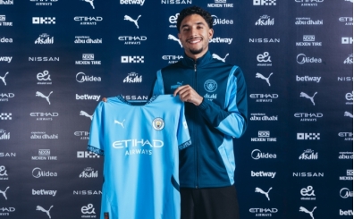 Manchester City, Omar Marmoush'u bitirdi