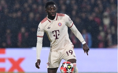 Bayern Mnih, Alphonso Davies ile nikah tazeledi