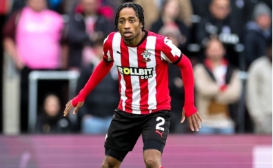Walker-Peters imza öncesi izin istedi! İstanbul'a geliş tarihi belli oldu