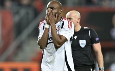 Beşiktaş'ta ikisinden biri yolcu!