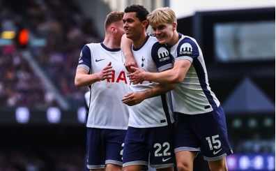 Tottenham, deplasmanda 3 puan 4 golle ald