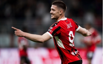 Milan'da ayrılık: Luka Jovic