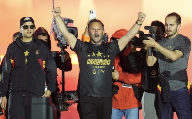Okan Buruk, Avrupa'nın zirvesinde!
