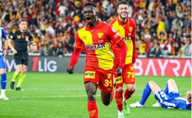 Göztepe, Anthony Dennis için Anderlecht'ten gelen teklifi reddetti