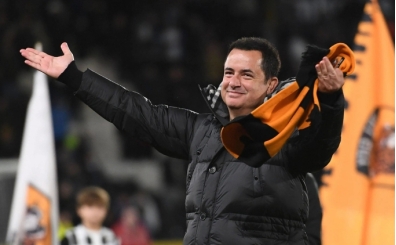 İngiltere'de futbol gündemi Hull City!