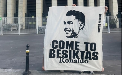 Beşiktaş taraftarından Cristiano Ronaldo pankartı!