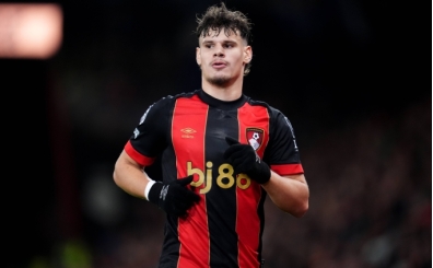 Liverpool, Milos Kerkez transferinde sona yaklaştı