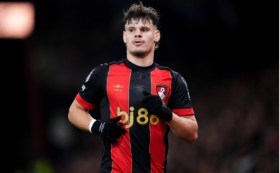 Liverpool, Milos Kerkez'i resmen açıkladı!