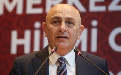 Süleyman Hurma: 'Tüm dünyanın takip ettiği bir teknik direktör ile anlaştık.'