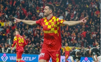 Göztepe'de üç isimle yollar ayrıldı