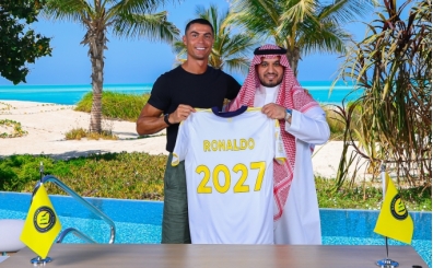 Cristiano Ronaldo, Al Nassr'da kaldı!
