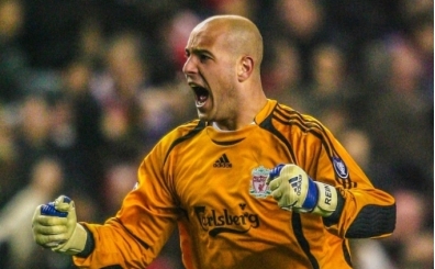 Pepe Reina, teknik direktör olacağını açıkladı.