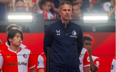Van Persie: 'Fenerbahçe çok iyi, ama biz de hazırlıklıyız'