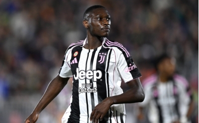 Tottenham, Kolo Muani iin anlat!