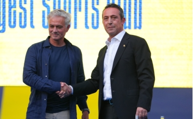 Mourinho, taleplerini sundu: Yönetim adı saklanan o isimle anlaştı!