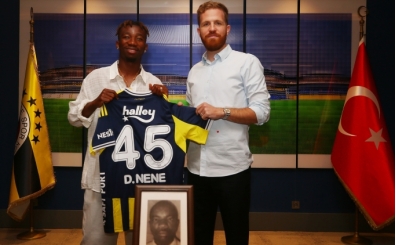 Fenerbahçe'nin ilk Malili oyuncusu: Dorgeles Nene