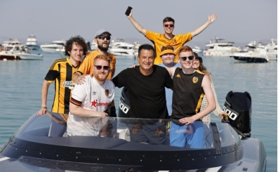 Hull City taraftarları Türkiye turunda