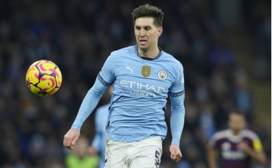 John Stones'tan transfer iddialarına yanıt!