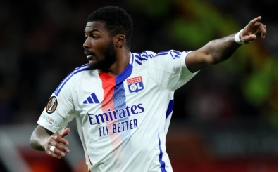 Galatasaray, Ainsley Maitland-Niles için devrede!