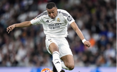 Emmanuel Petit: 'Mbappe için garip bir sezon oldu'