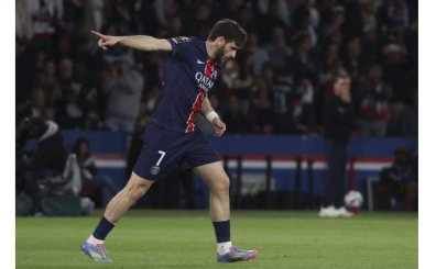 Paris Saint-Germain, geriden gelerek kazandı!