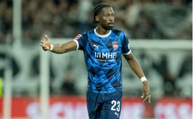 Galatasaray'da sağ beke Omar Traore!