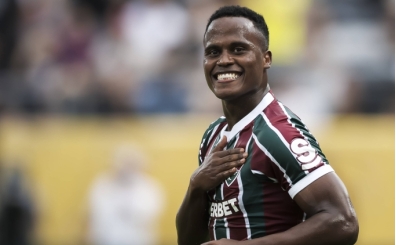 Jhon Arias, Wolves yolunda!