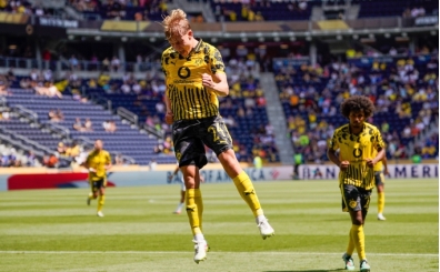 Dortmund ile Fluminense son 16 turuna yükseldi