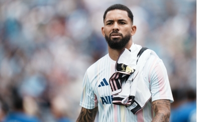 Douglas Luiz, Nottingham Forest yolunda!