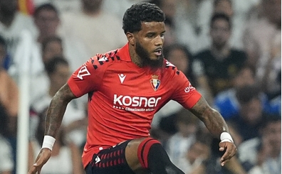 Osasuna, 10 kişi Valencia'yı rahat geçti