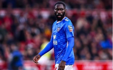 Trabzonspor'dan sol bek hamlesi: Arthur Masuaku