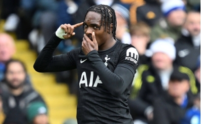 Tottenham'dan Leeds deplasmannda kritik galibiyet!