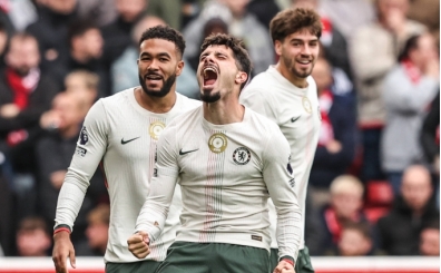 Chelsea, üç puanı üç golle aldı!