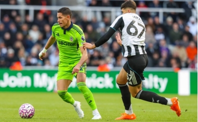 Newcastle United, 3 puan 90'da ald!