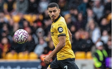 Galatasaray'�n orta sahaya Andre hedefi