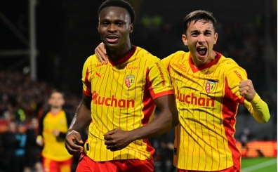 Lens, Monaco'yu deplasmanda datt!