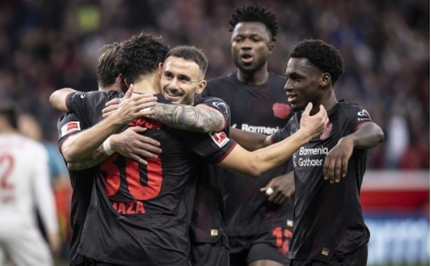 Bayer Leverkusen, evinde gol oldu yağdı!