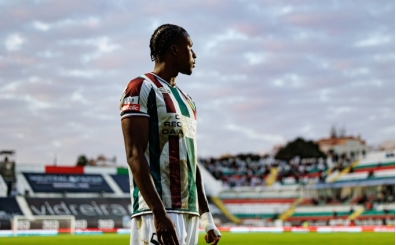 Benfica'dan Cabral i�in g�r��me haz�rl���