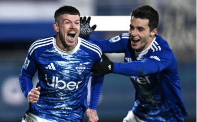 Como, sahasnda iki golle kazand!