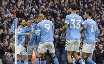Manchester City, 2-0'dan yakaland ama galibiyeti ald!
