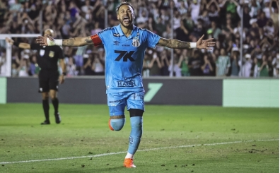 Neymar, ocukluk akna ila oldu!