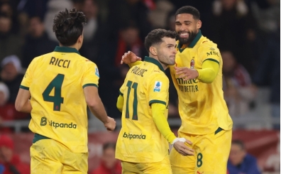 Milan, geriye dt mata Torino'yu devirdi!